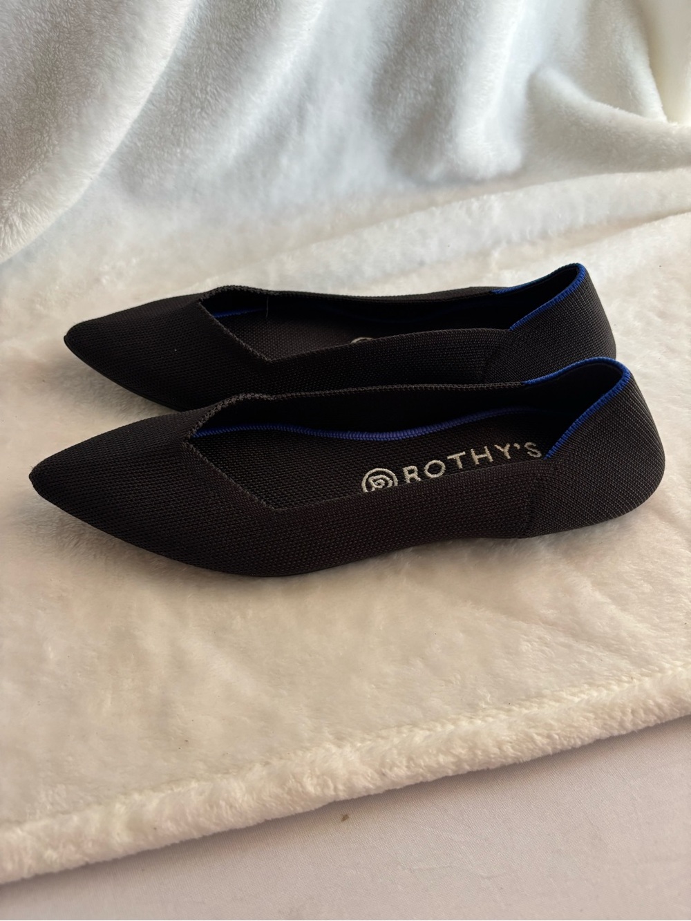 Rothy's Pointed Toe Black Ballet Flats 9.5 - Picture 3 of 9